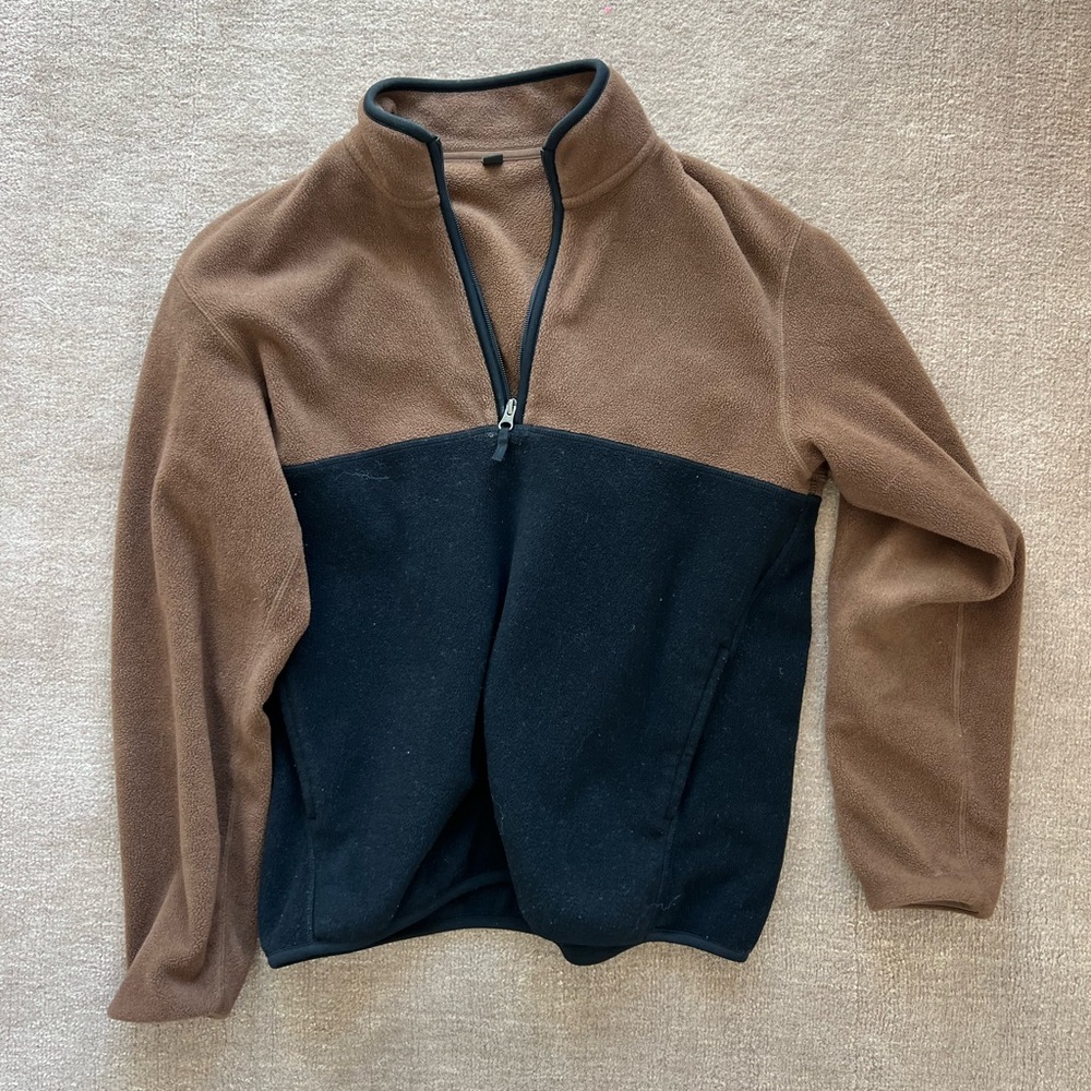 Uniqlo brown & black half zip fleece, size women’s M
